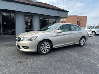Used 2014 Honda Accord EX image 1