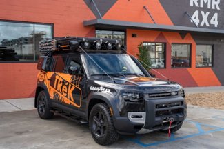 Used 2023 Land Rover Defender 110 S image 1