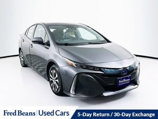 Used 2020 Toyota Prius Prime XLE image 1