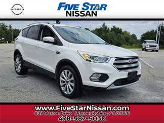 Used 2017 Ford Escape Titanium image 1
