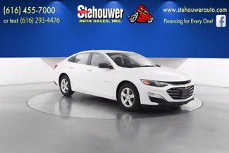 Used 2019 Chevrolet Malibu LS image 1
