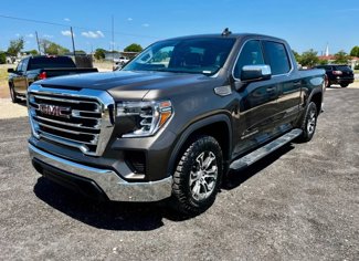 Used 2020 GMC Sierra 1500 SLE w/ SLE Value Package image 1