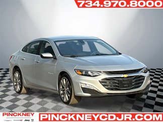 Used 2022 Chevrolet Malibu LT image 1