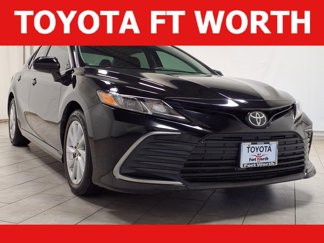 Used 2023 Toyota Camry LE image 1