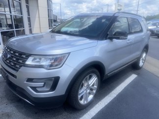 Used 2016 Ford Explorer XLT w/ Equipment Group 202A image 1