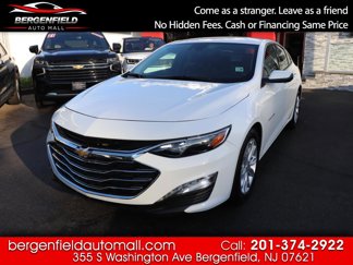 Used 2024 Chevrolet Malibu LT image 1
