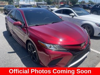 Used 2018 Toyota Camry XSE image 1