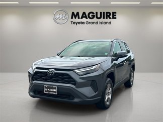 Used 2022 Toyota RAV4 XLE image 1