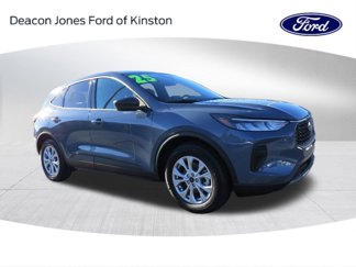 New 2025 Ford Escape Active image 1