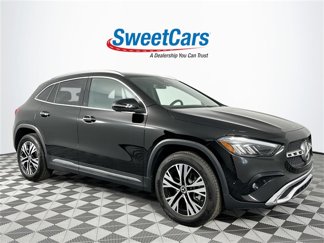 Used 2025 Mercedes-Benz GLA 250 4MATIC w/ Exclusive Package image 1
