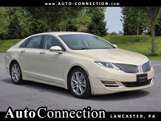 Used 2014 Lincoln MKZ image 1
