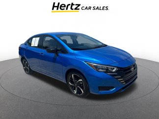 Used 2024 Nissan Versa SR image 1