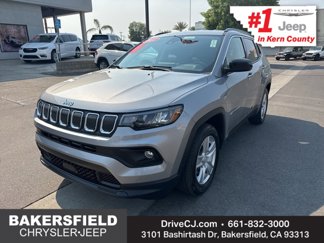 Certified 2022 Jeep Compass Latitude image 1