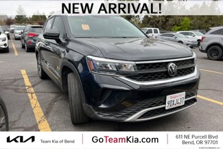 Used 2022 Volkswagen Taos SE w/ Panoramic Sunroof Package image 1