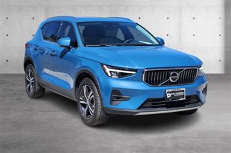 Used 2023 Volvo XC40 B5 Plus w/ Driver Assist Package image 1