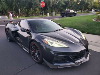 Used 2024 Chevrolet Corvette Z06 w/ Z07 Performance Package image 1