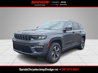 Used 2022 Jeep Grand Cherokee Limited 4xe image 1