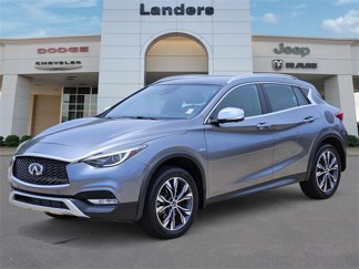 Used 2018 INFINITI QX30 Premium w/ Technology Package image 1