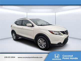 Used 2018 Nissan Rogue Sport SV image 1
