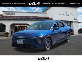 New 2025 Kia K4 LXS image 1