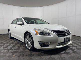 Used 2015 Nissan Altima 3.5 SL image 1