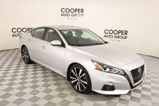 Used 2020 Nissan Altima 2.0 Platinum image 1