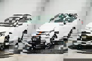Used 2020 Toyota Corolla SE image 1