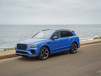 Used 2022 Bentley Bentayga image 1