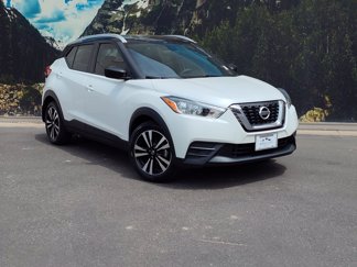 Used 2019 Nissan Kicks SV image 1