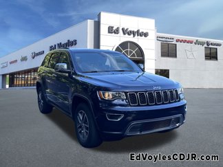 Used 2018 Jeep Grand Cherokee Limited w/ Trailer Tow Group IV image 1