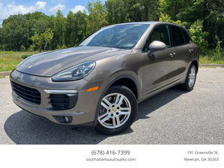 Used 2016 Porsche Cayenne image 1