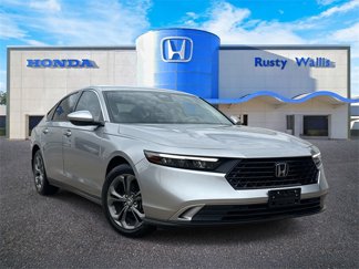 Used 2023 Honda Accord EX image 1