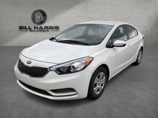 Used 2016 Kia Forte LX image 1