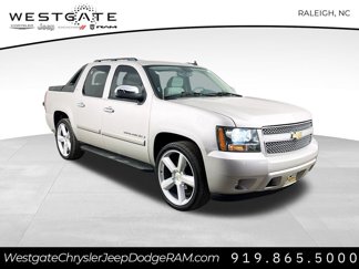 Used 2007 Chevrolet Avalanche LTZ w/ LTZ Preferred Equipment Group image 1