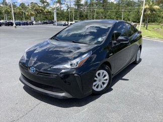 Certified 2022 Toyota Prius LE image 1