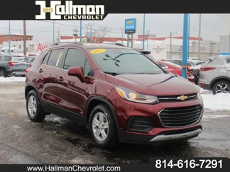 Used 2017 Chevrolet Trax LT w/ Sun & Sound Package image 1