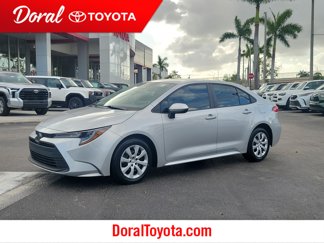 Used 2023 Toyota Corolla LE image 1
