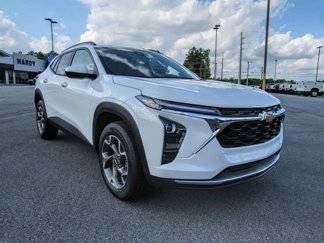 New 2025 Chevrolet Trax LT w/ Driver Confidence Package image 1
