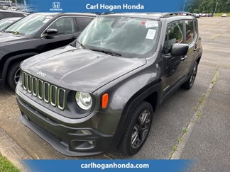 Used 2018 Jeep Renegade Latitude image 1