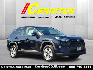 Used 2020 Toyota RAV4 XLE image 1