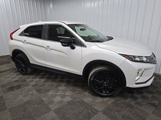 Used 2019 Mitsubishi Eclipse Cross LE image 1