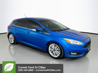 Used 2015 Ford Focus Titanium image 1