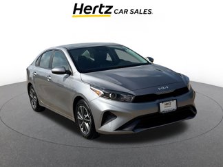 Used 2024 Kia Forte LXS image 1