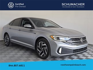 Used 2024 Volkswagen Jetta SEL image 1