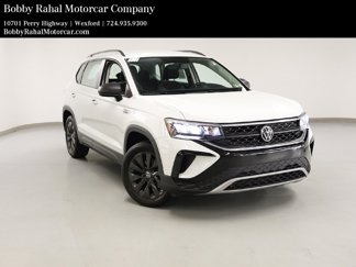 Used 2022 Volkswagen Taos S image 1
