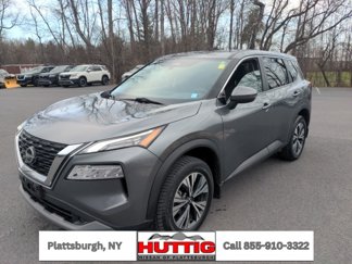 Used 2022 Nissan Rogue SV image 1