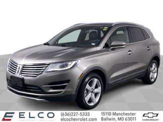 Used 2017 Lincoln MKC Premiere image 1