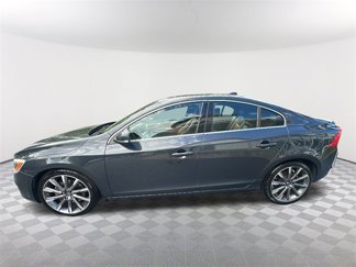 Used 2015 Volvo S60 T6 Platinum image 1