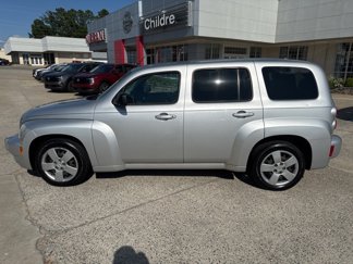 Used 2010 Chevrolet HHR LS image 1