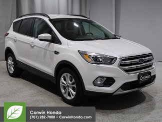 Used 2019 Ford Escape SEL image 1